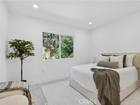 24541  Penfield  , Lake Forest, CA