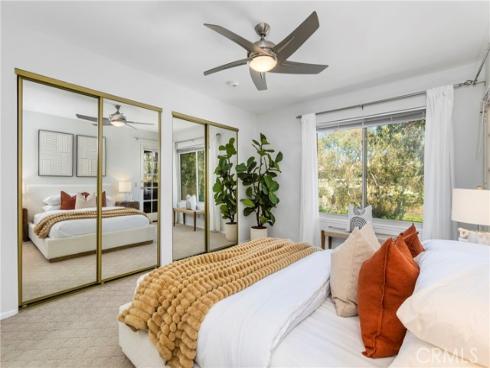 25183  Oak Canyon  , Lake Forest, CA