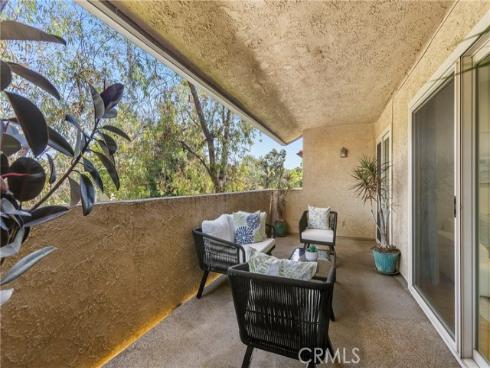 25183  Oak Canyon  , Lake Forest, CA
