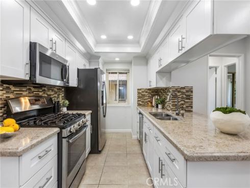 25183  Oak Canyon  , Lake Forest, CA