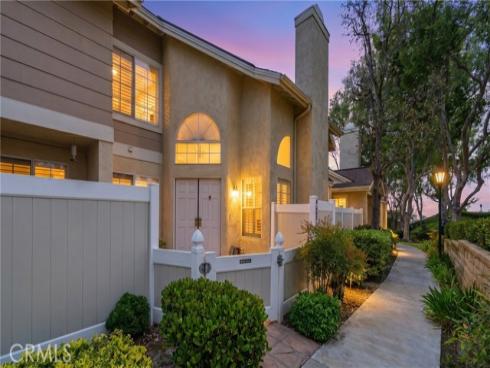 26325  Loch Glen  62 , Lake Forest, CA