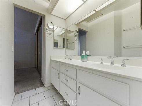 26325  Loch Glen  62 , Lake Forest, CA