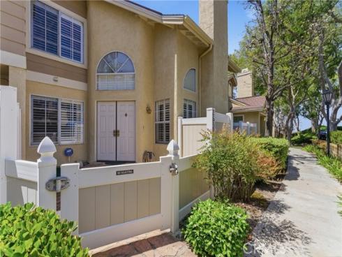 26325  Loch Glen  62 , Lake Forest, CA