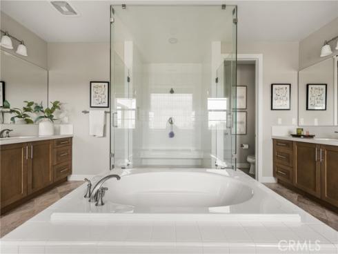 33  Sorrel  , Lake Forest, CA