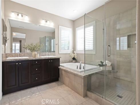 21  Lantana  , Lake Forest, CA