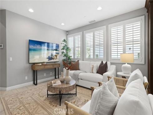 21  Lantana  , Lake Forest, CA