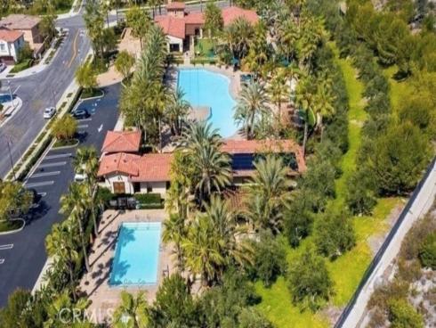 21  Lantana  , Lake Forest, CA