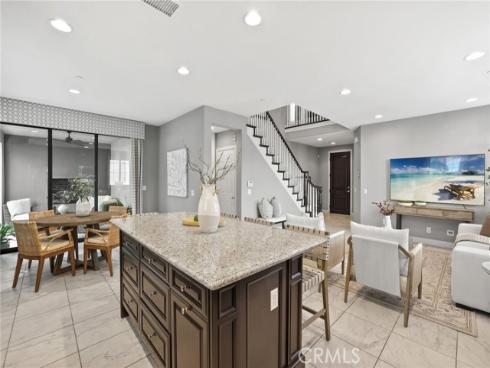 21  Lantana  , Lake Forest, CA