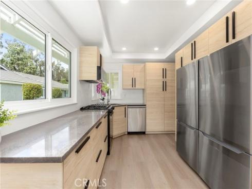 24142 Minnetonka Lane, Lake Forest, CA