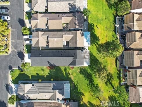 24142 Minnetonka Lane, Lake Forest, CA