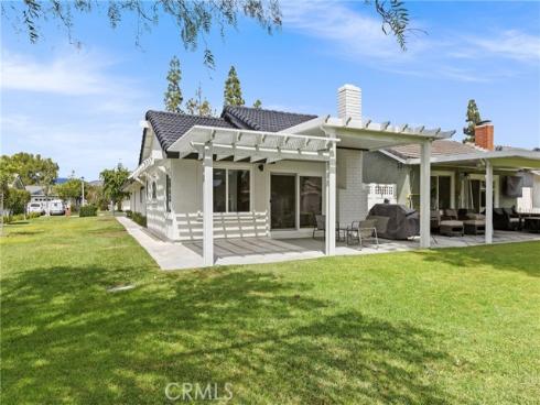 24142 Minnetonka Lane, Lake Forest, CA
