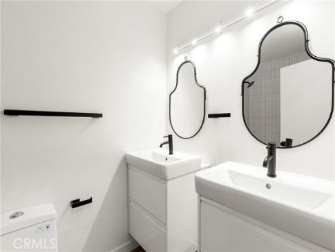 24142 Minnetonka Lane, Lake Forest, CA