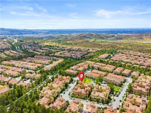 65  Finch  , Lake Forest, CA