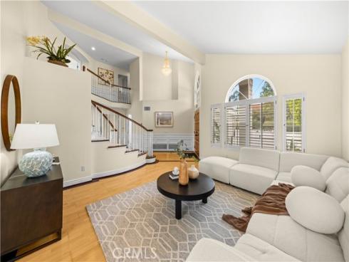 26822  Sommerset  , Lake Forest, CA