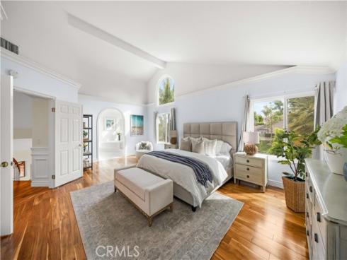 26822  Sommerset  , Lake Forest, CA