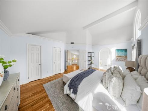 26822  Sommerset  , Lake Forest, CA