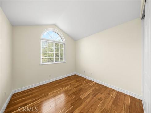 26822  Sommerset  , Lake Forest, CA