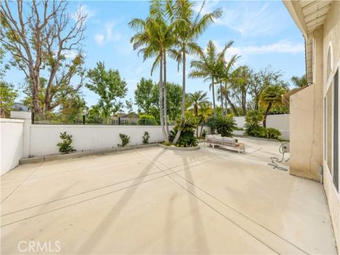 26822  Sommerset  , Lake Forest, CA