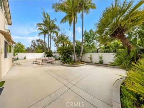 26822  Sommerset  , Lake Forest, CA