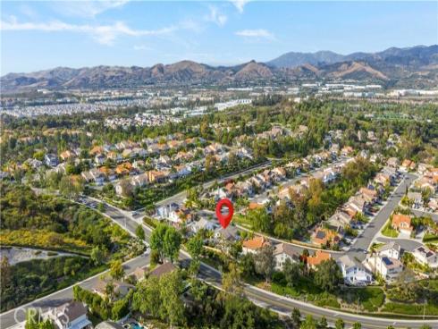 26822  Sommerset  , Lake Forest, CA