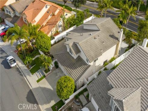 26822  Sommerset  , Lake Forest, CA