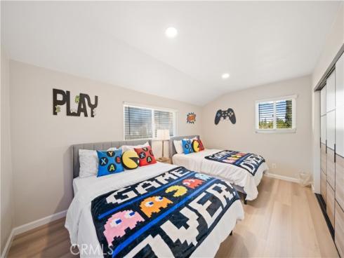 24851  Stem  , Lake Forest, CA