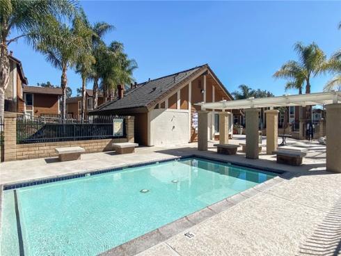 25885  Trabuco  169  Road, Lake Forest, CA