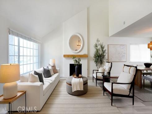 25031  Calle Arenal  , Lake Forest, CA