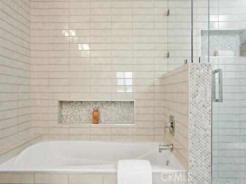 25031  Calle Arenal  , Lake Forest, CA