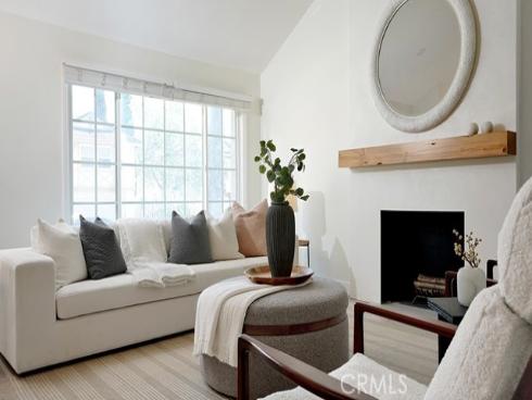 25031  Calle Arenal  , Lake Forest, CA