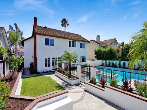 25031  Calle Arenal  , Lake Forest, CA