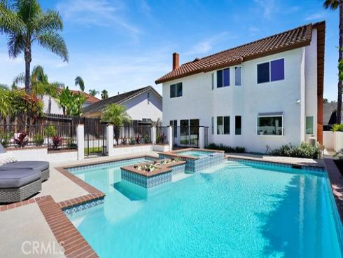 25031  Calle Arenal  , Lake Forest, CA