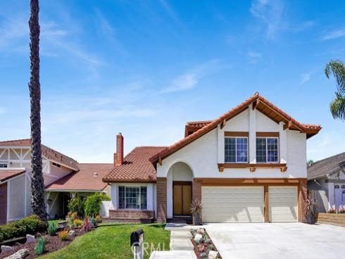 25031  Calle Arenal  , Lake Forest, CA