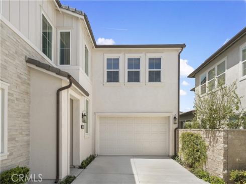 220  Edna Pkwy  , Lake Forest, CA