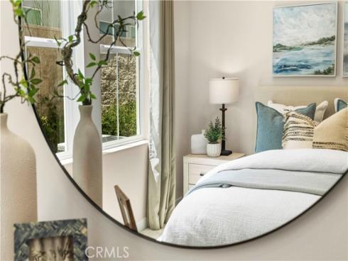 220  Edna Pkwy  , Lake Forest, CA