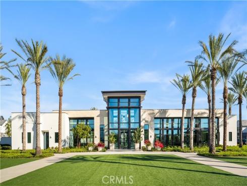 220  Edna Pkwy  , Lake Forest, CA