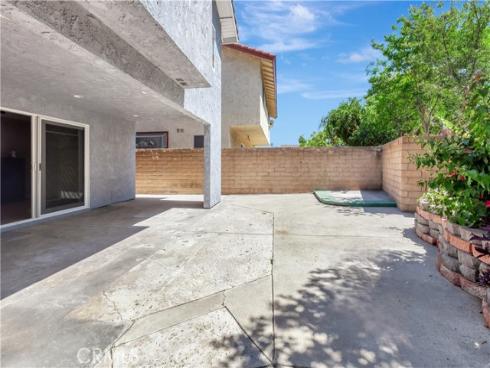 25452  Esrose   Court, Lake Forest, CA