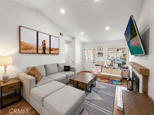 21155 Larchmont , Lake Forest, CA