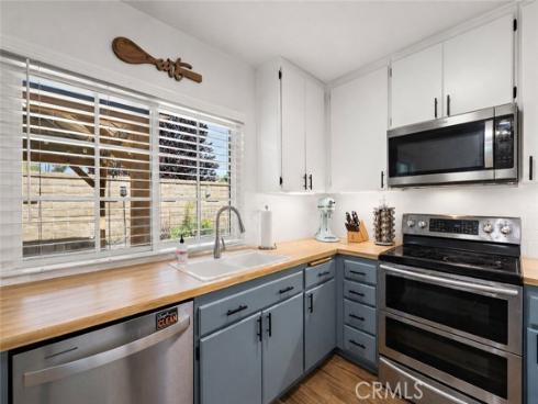 21155 Larchmont , Lake Forest, CA