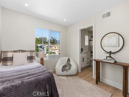 5 Chatri Circle, Lake Forest, CA