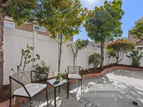 5 Chatri Circle, Lake Forest, CA