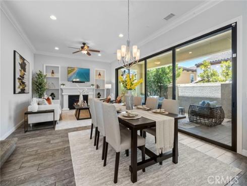 18 Goldenrod , Lake Forest, CA