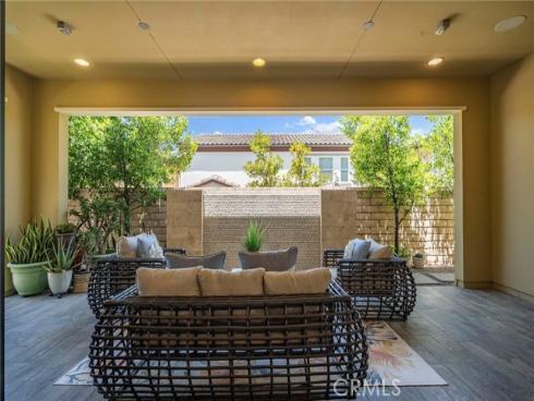 18 Goldenrod , Lake Forest, CA