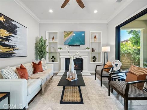 18 Goldenrod , Lake Forest, CA