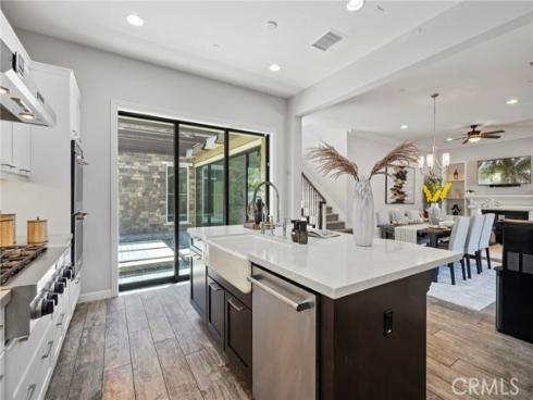 18 Goldenrod , Lake Forest, CA