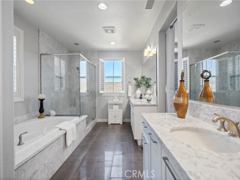 18 Goldenrod , Lake Forest, CA
