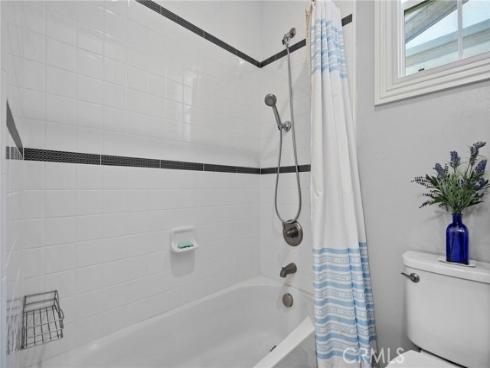 18 Goldenrod , Lake Forest, CA