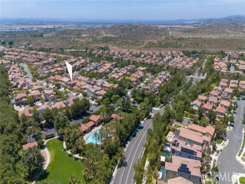 18 Goldenrod , Lake Forest, CA