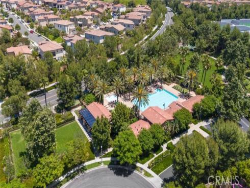 18 Goldenrod , Lake Forest, CA