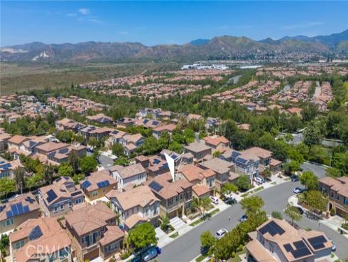 18 Goldenrod , Lake Forest, CA